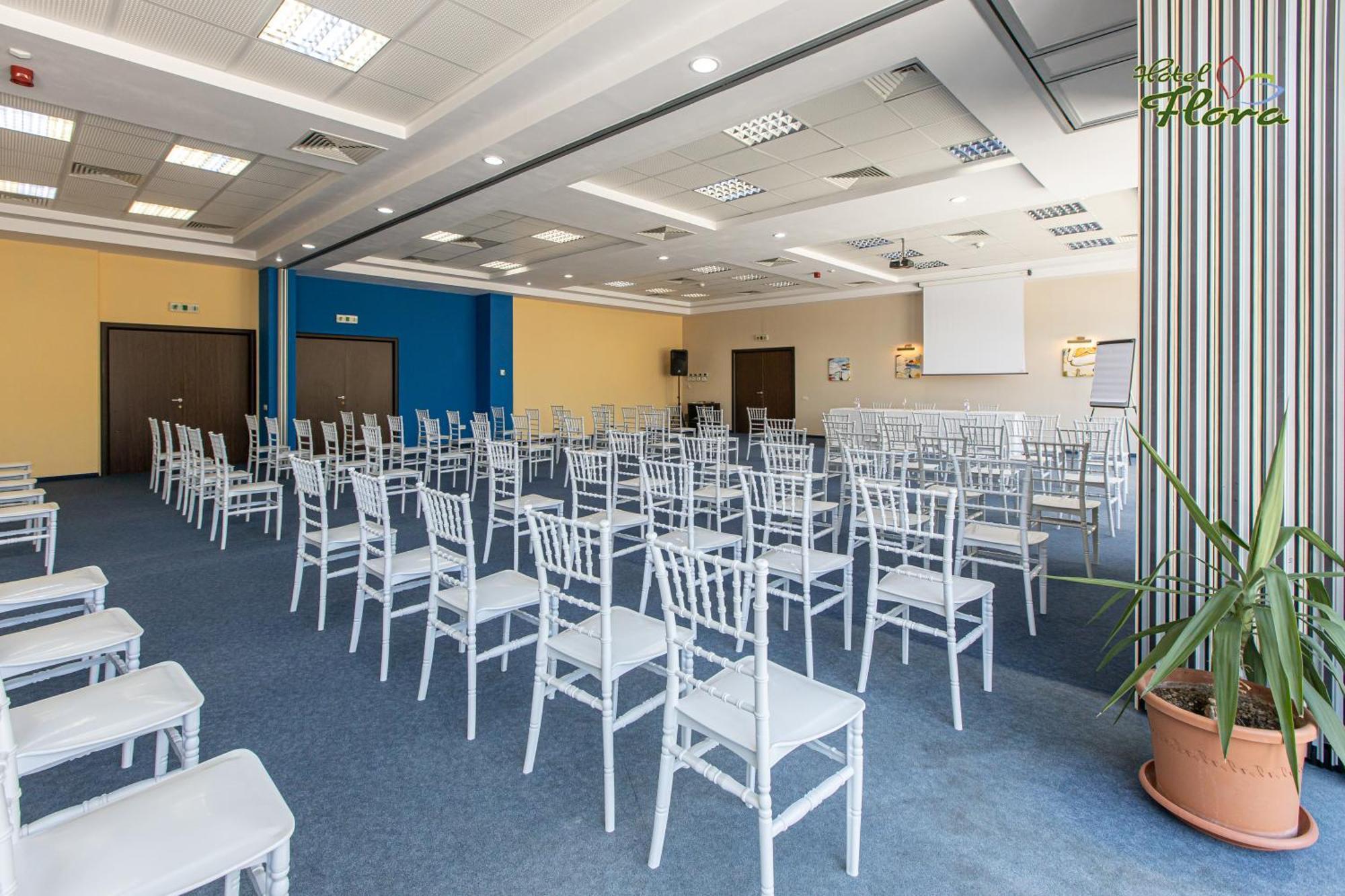 Hotel Flora Mamaia Εξωτερικό φωτογραφία