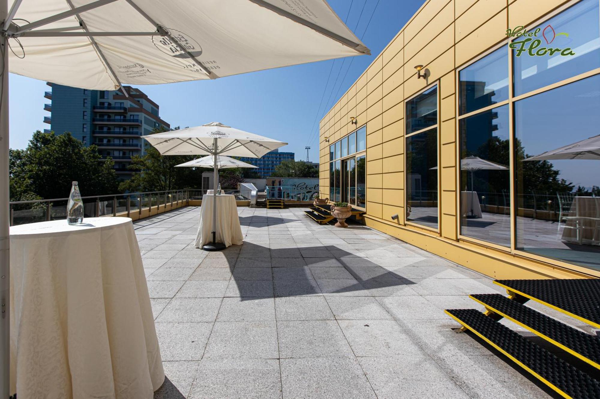 Hotel Flora Mamaia Εξωτερικό φωτογραφία