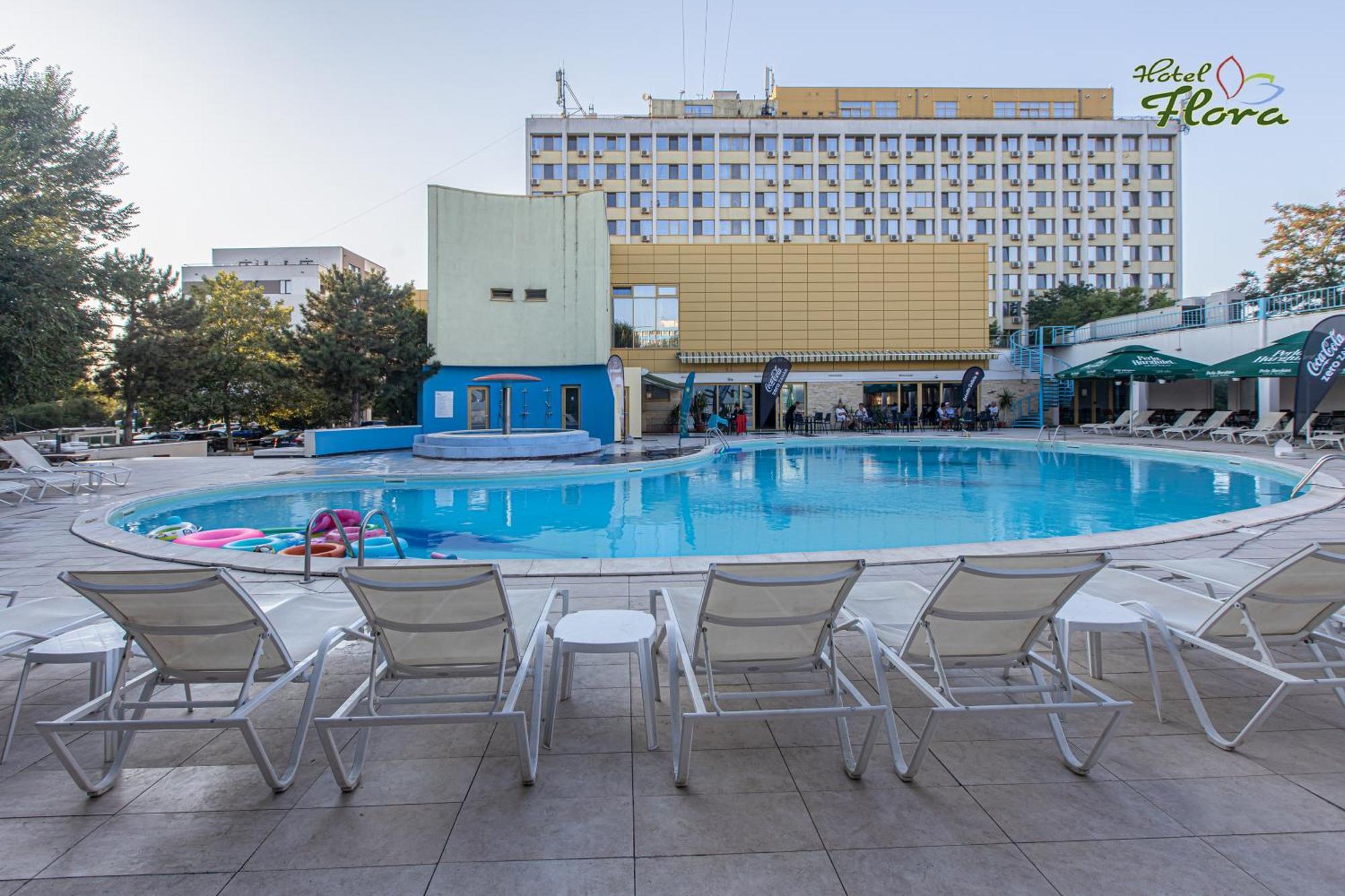 Hotel Flora Mamaia Εξωτερικό φωτογραφία