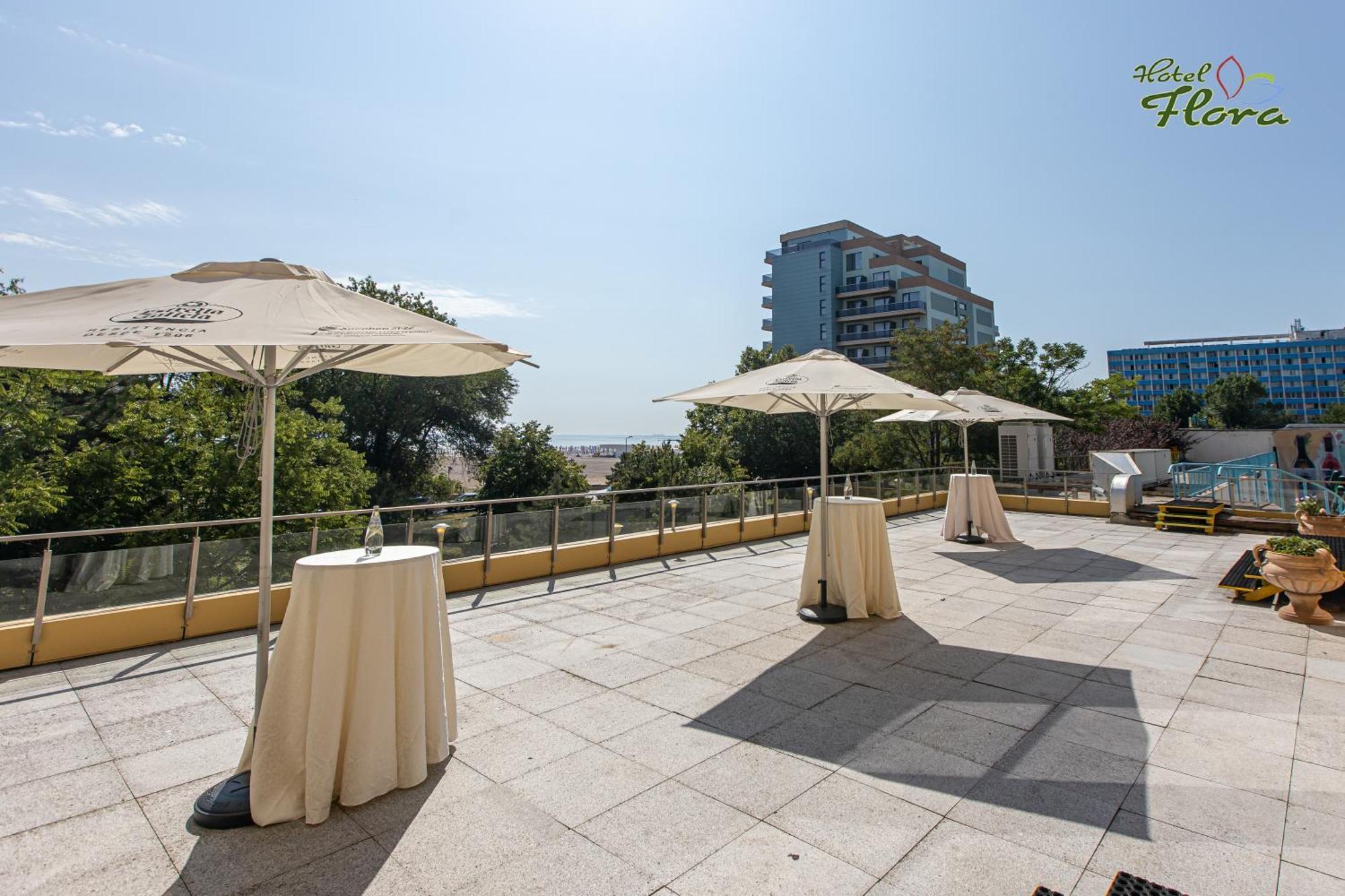 Hotel Flora Mamaia Εξωτερικό φωτογραφία