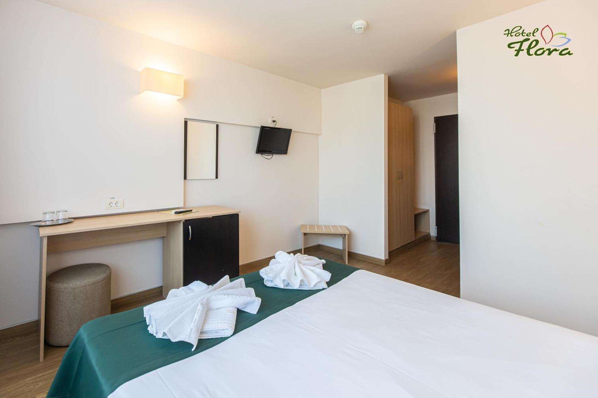 Hotel Flora Mamaia Εξωτερικό φωτογραφία